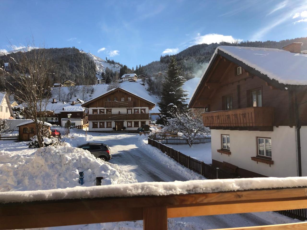 Hs - Rockhaus Aparthotel Pruggern Bagian luar foto