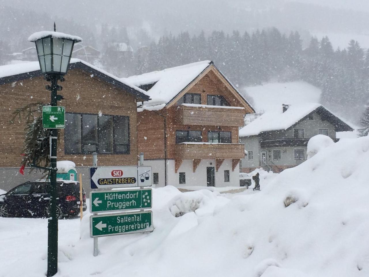 Hs - Rockhaus Aparthotel Pruggern Bagian luar foto
