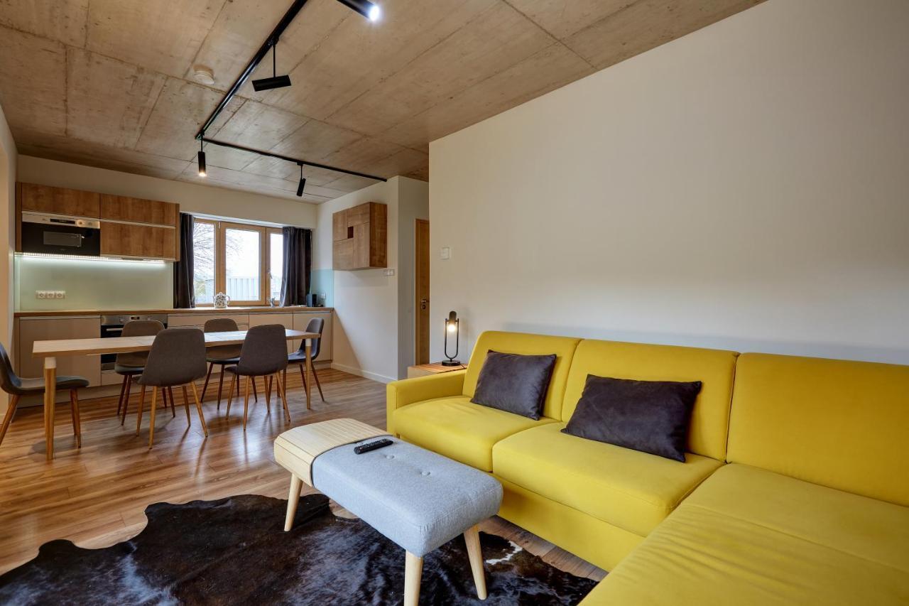 Hs - Rockhaus Aparthotel Pruggern Bagian luar foto